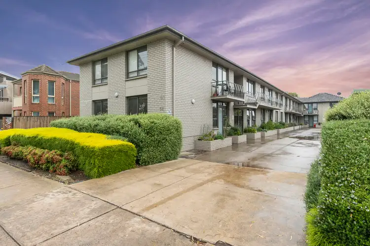 1/68 Kororoit Creek Road, Williamstown VIC 3016