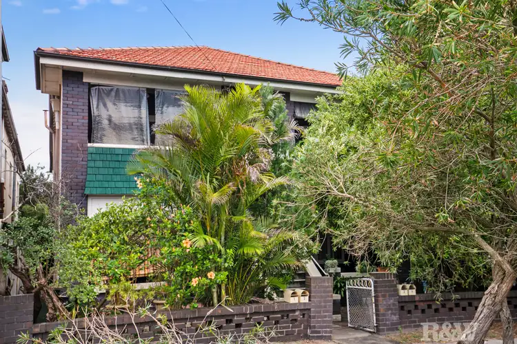 57 Glenayr Avenue, North Bondi NSW 2026