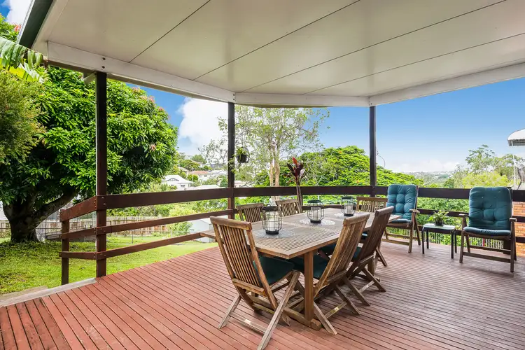 295 Days Road, Grange QLD 4051