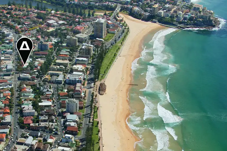 Second view of Homely unit listing, 2/106 Pittwater Road, Manly NSW 2095