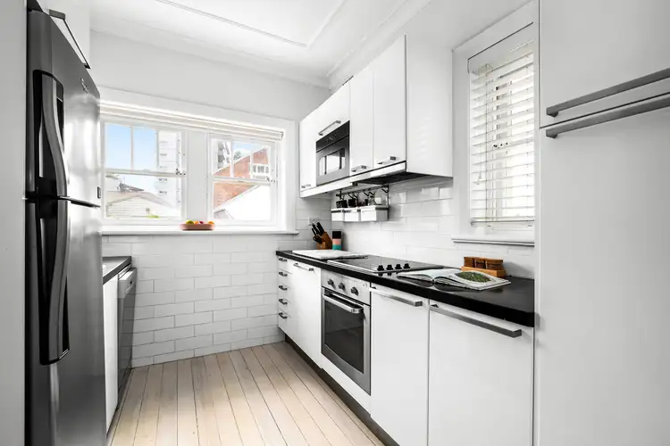 Fourth view of Homely unit listing, 2/106 Pittwater Road, Manly NSW 2095