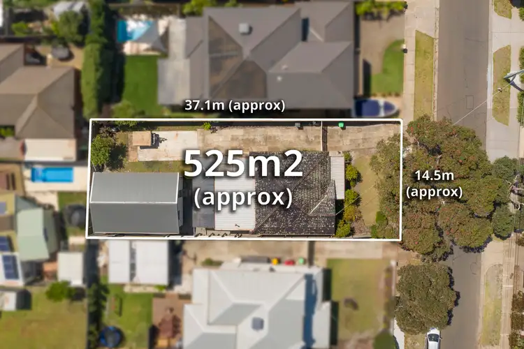 Second view of Homely house listing, 15 First Avenue, Aspendale VIC 3195