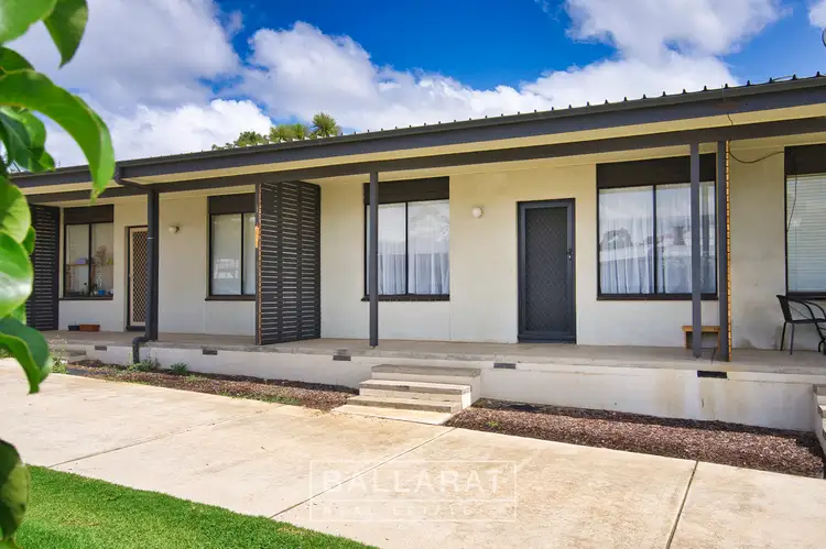 Main view of Homely unit listing, 2/633 Bond Street, Golden Point VIC 3350