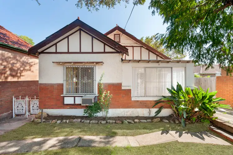 23 Robert Street, Ashfield NSW 2131