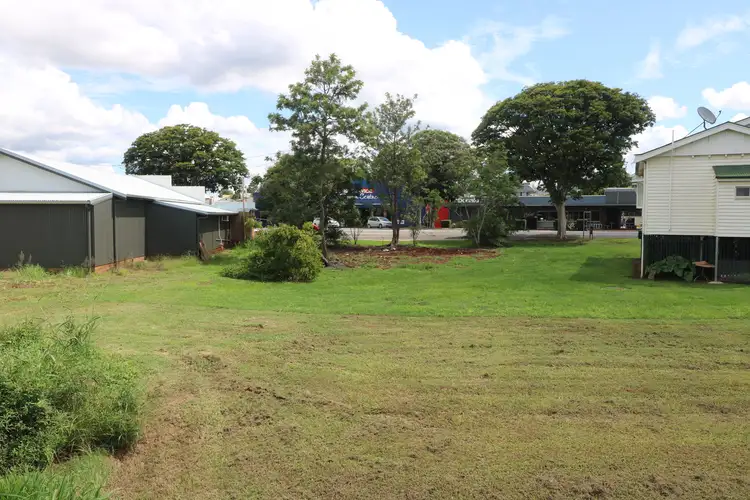 87 Churchill Street, Childers QLD 4660