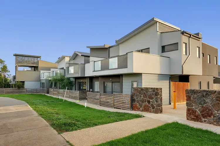 14/20 Hyde Park Avenue, Craigieburn VIC 3064