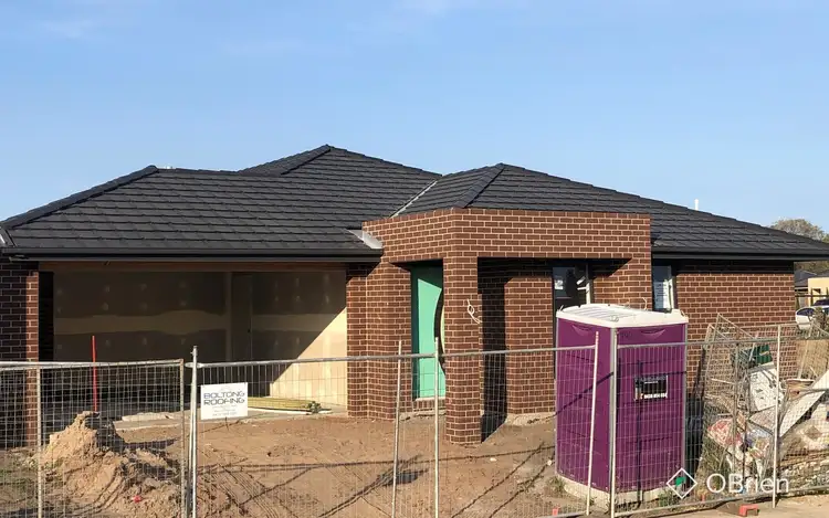 28 Tucker Boulevard, Carrum Downs VIC 3201