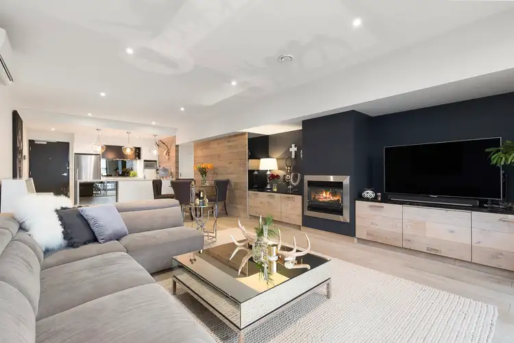Third view of Homely apartment listing, 301/138-140 Ormond Road, Elwood VIC 3184