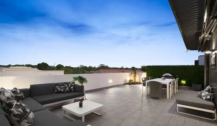 Fifth view of Homely apartment listing, 301/138-140 Ormond Road, Elwood VIC 3184