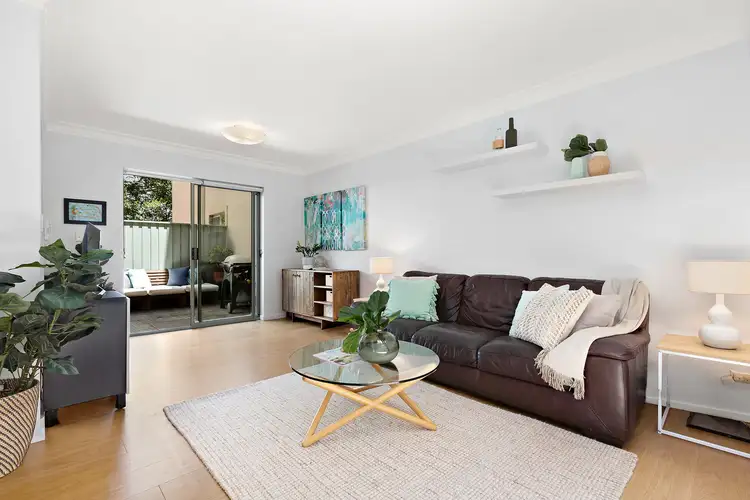 Third view of Homely apartment listing, 4/11 Hendy Avenue, Coogee NSW 2034