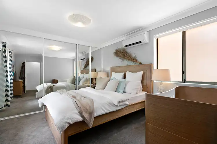 Sixth view of Homely apartment listing, 4/11 Hendy Avenue, Coogee NSW 2034