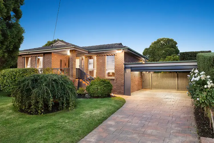 Second view of Homely house listing, 7 Raphael Drive, Wheelers Hill VIC 3150