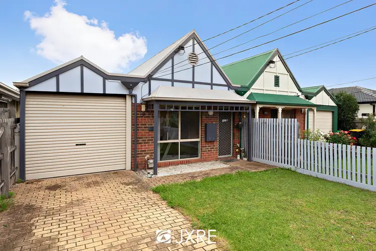 44A Glenelg Drive, Clayton South VIC 3169