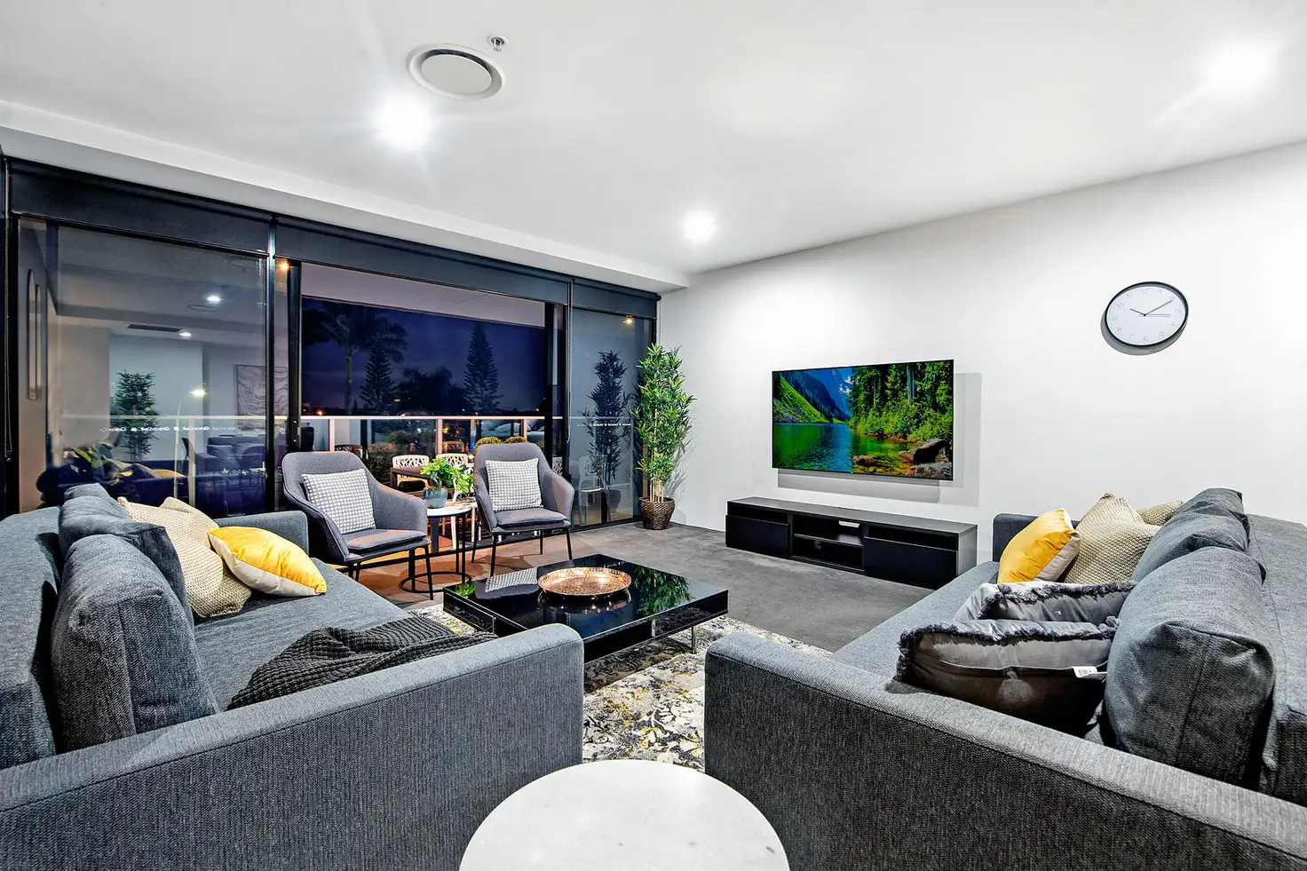 Main view of Homely apartment listing, Level 2/1024 'Cir/9 Ferny Avenue, Surfers Paradise QLD 4217