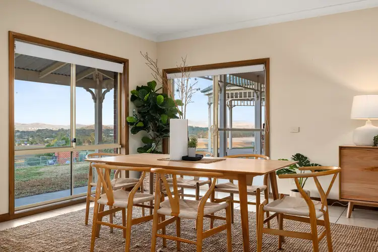 Sixth view of Homely house listing, 122 Alexandra Way, Table Top NSW 2640