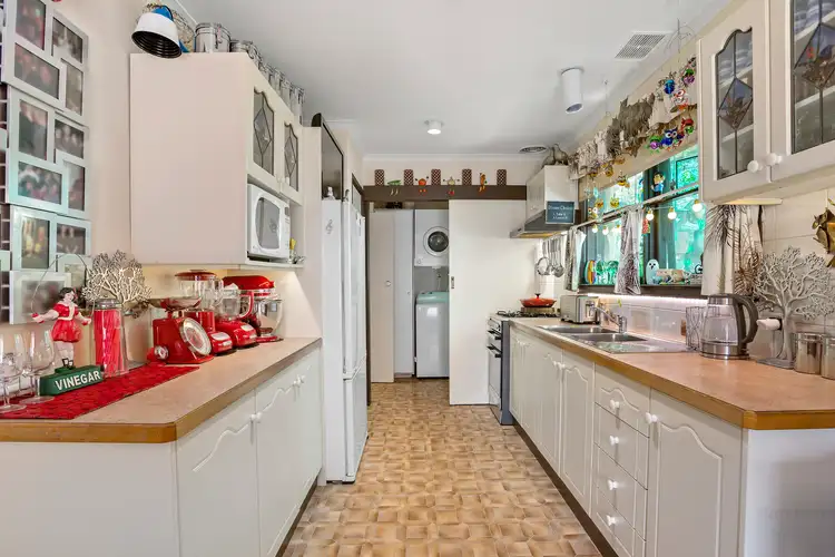 Second view of Homely house listing, 38 Festival Grove, Lalor VIC 3075