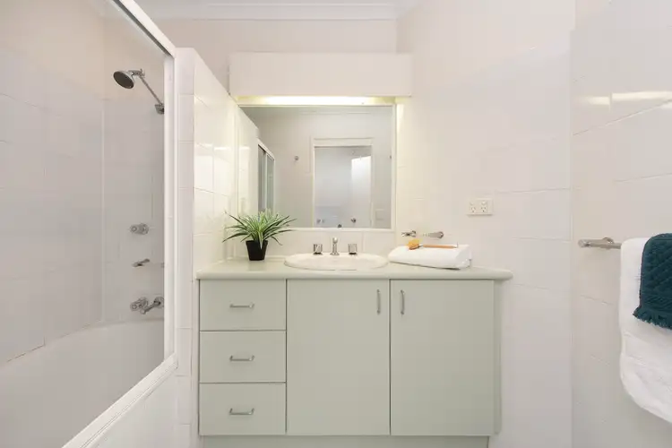 Fifth view of Homely apartment listing, 3/88 Kirkland Avenue, Coorparoo QLD 4151