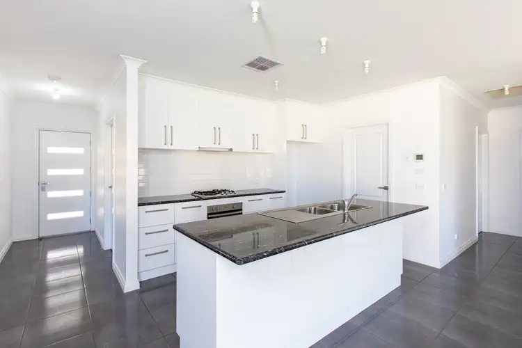 Fourth view of Homely house listing, 35 Philippa Crescent, Mildura VIC 3500