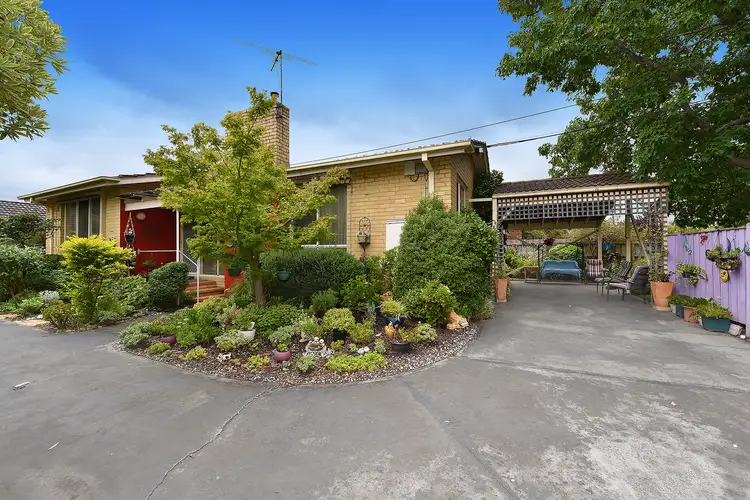 1/42 Pinewood Drive, Mount Waverley VIC 3149