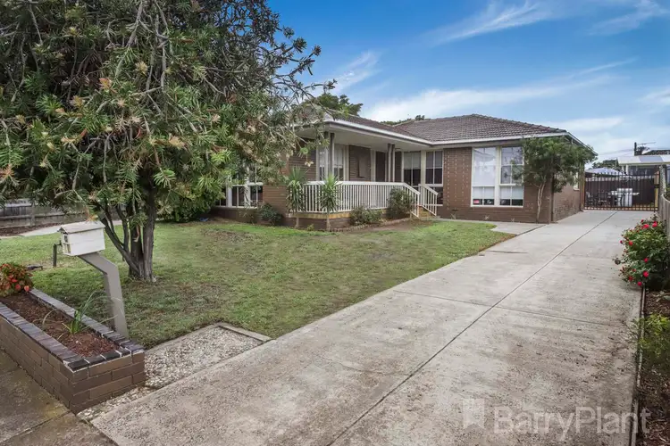 81 South Circular Road, Gladstone Park VIC 3043