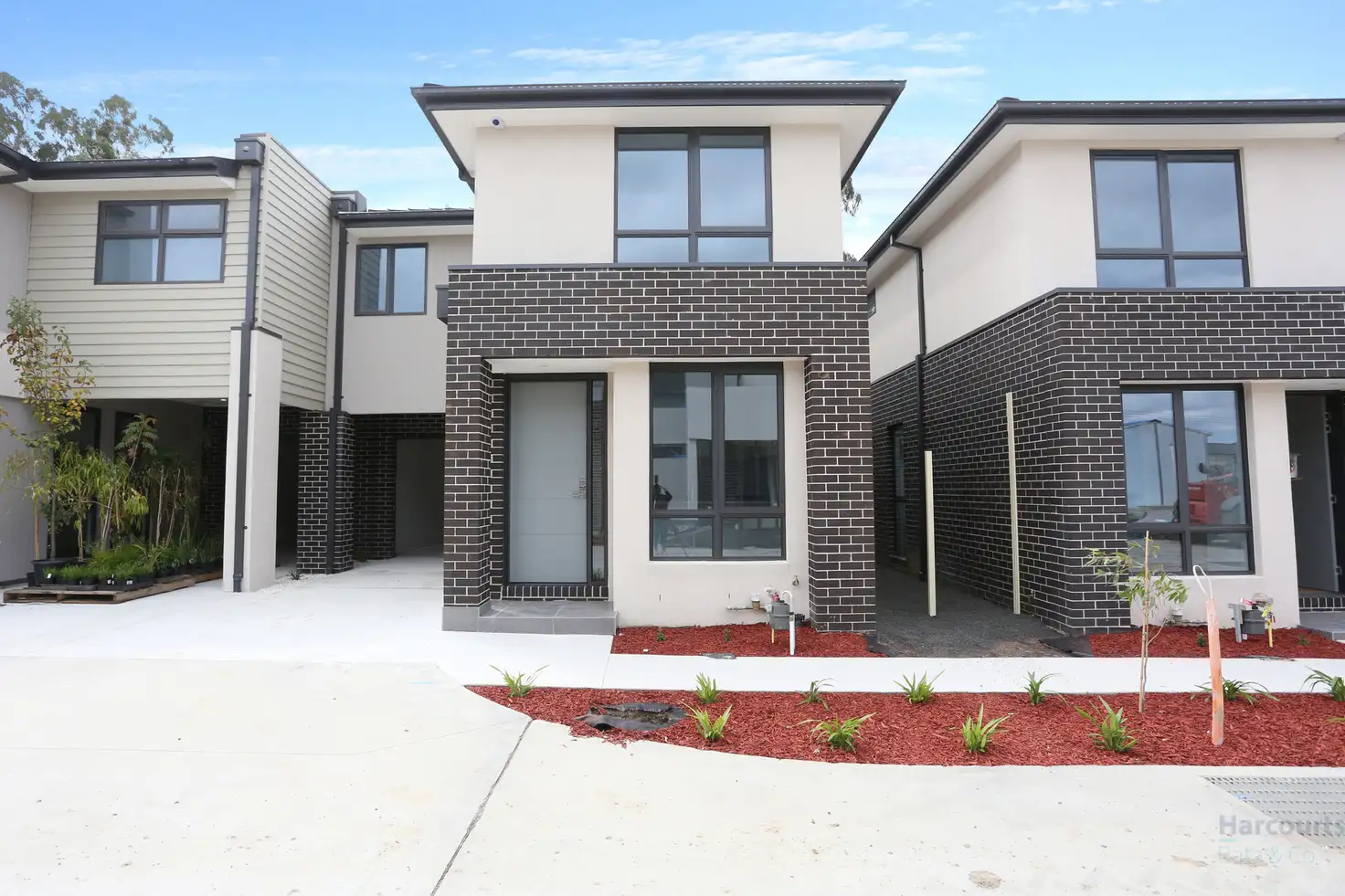 Main view of Homely townhouse listing, 10/10 Crevelli Street, Reservoir VIC 3073