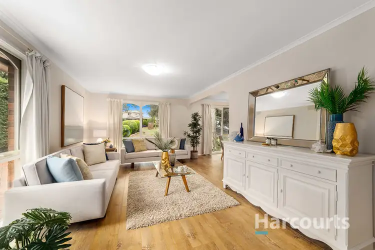 7 Corinella Square, Wantirna VIC 3152