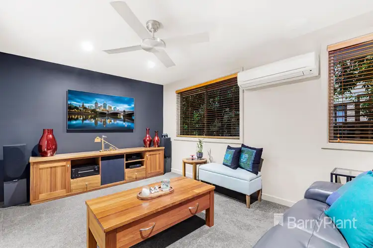 Fifth view of Homely house listing, 6 Wyuna Close, Greensborough VIC 3088
