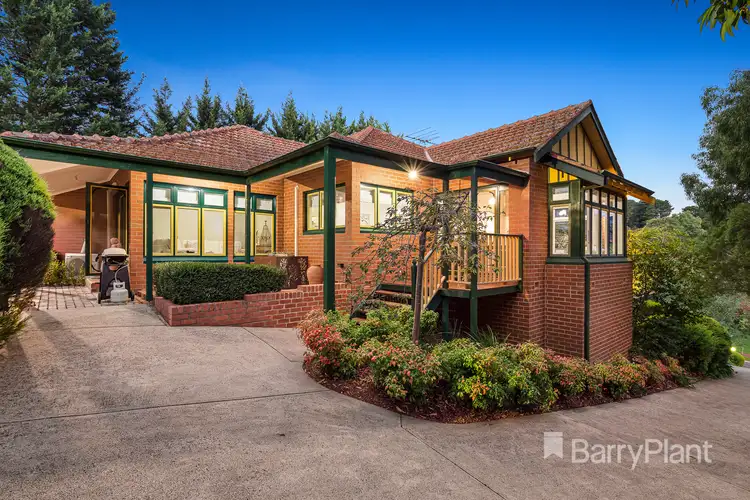 75 Maroong Drive, Research VIC 3095