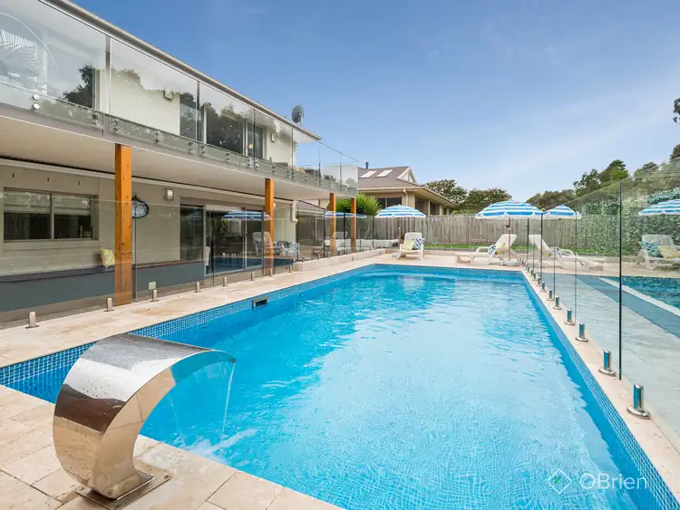 10 Corowa Place, Sandhurst VIC 3977
