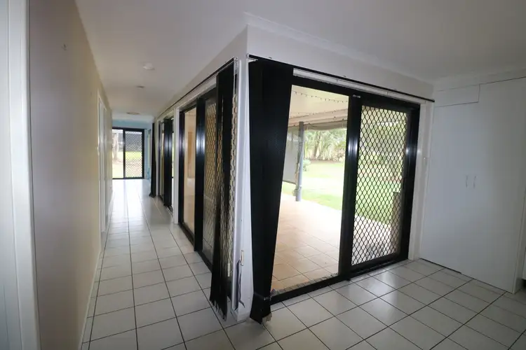 Fifth view of Homely house listing, 107 Sunnybrae Circuit, Redridge QLD 4660