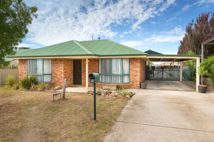 Main view of Homely house listing, 8 Hamilton Place, Wodonga VIC 3690