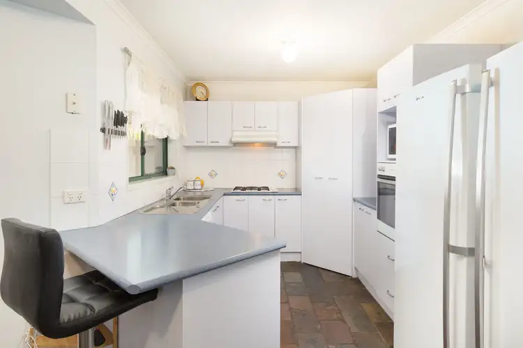 Fourth view of Homely house listing, 8 Hamilton Place, Wodonga VIC 3690