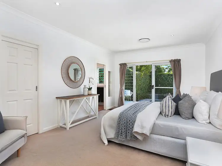 Fifth view of Homely house listing, 10 Wilde Avenue, Killarney Heights NSW 2087