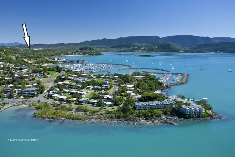23/2 Eshelby Drive, Cannonvale QLD 4802