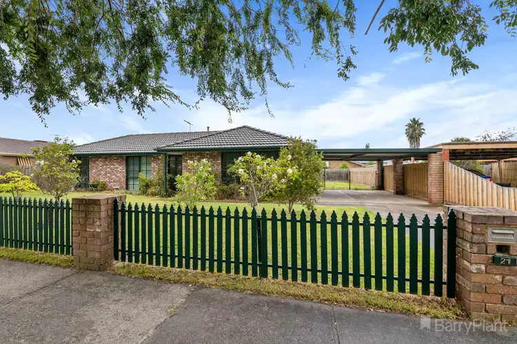 21 Saxonwood Drive, Narre Warren VIC 3805