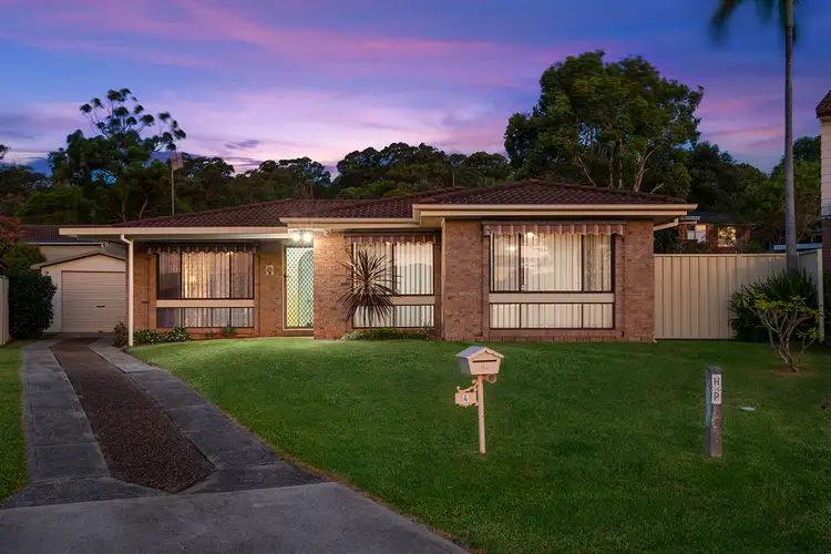 4 Jonquil Close, Bateau Bay NSW 2261