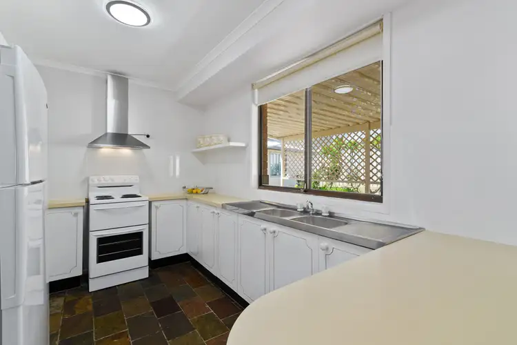 Fifth view of Homely house listing, 4 Jonquil Close, Bateau Bay NSW 2261