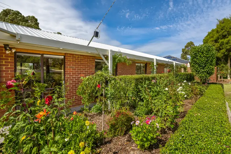 13a Somerville Lane, Riddells Creek VIC 3431