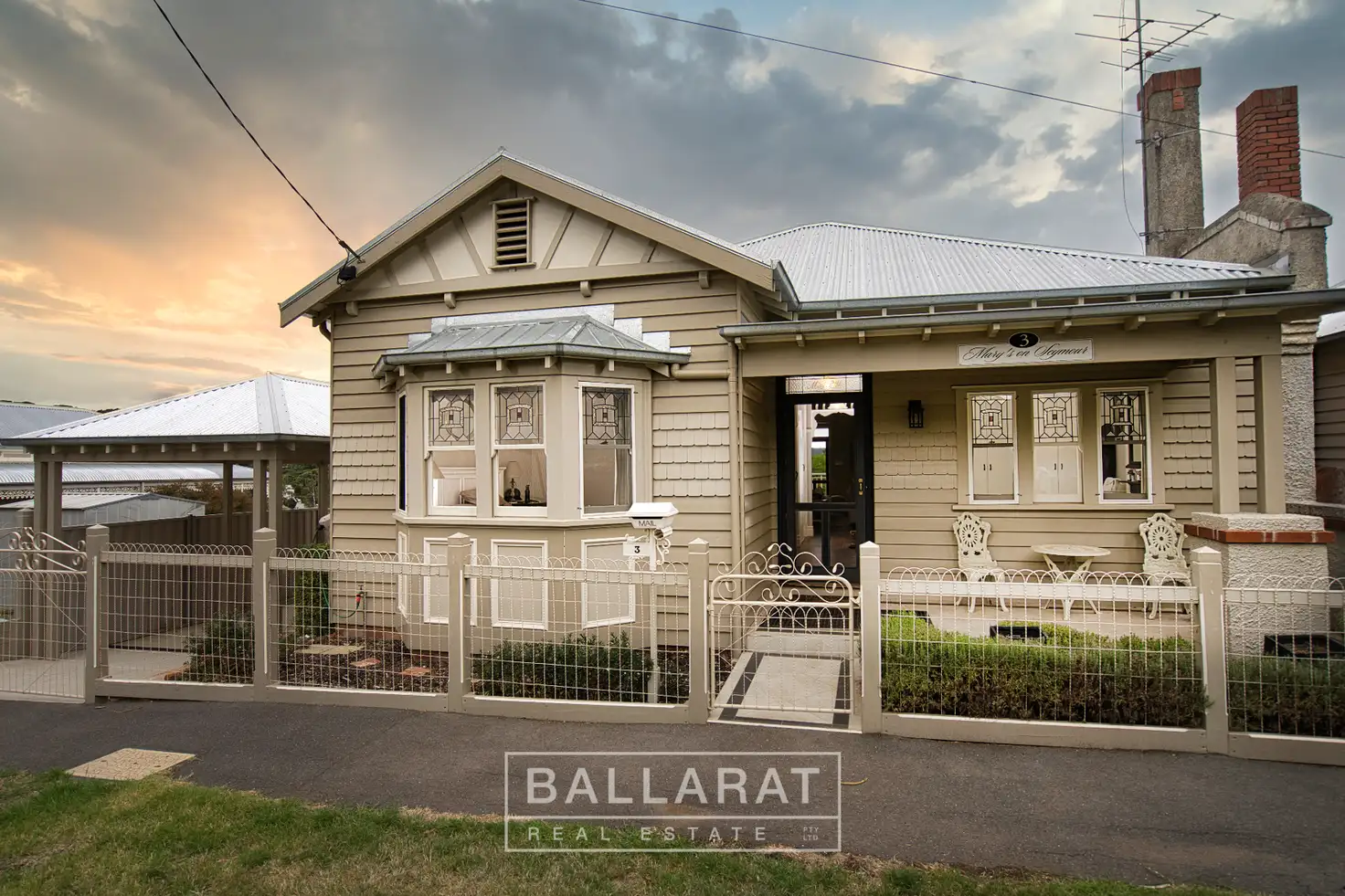 Main view of Homely house listing, 3 Seymour Crescent, Soldiers Hill VIC 3350