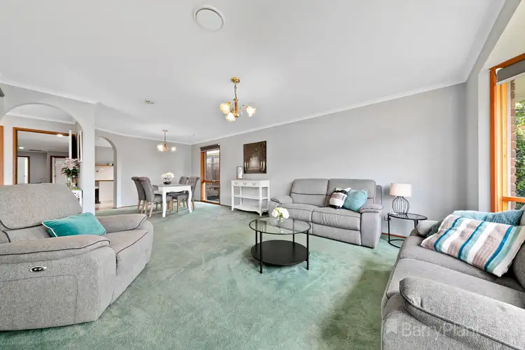 Second view of Homely house listing, 6 Melissa Court, Narre Warren VIC 3805