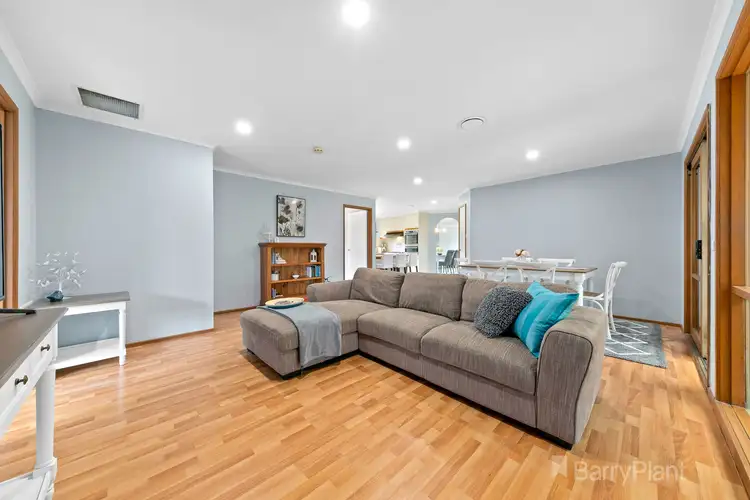 Sixth view of Homely house listing, 6 Melissa Court, Narre Warren VIC 3805