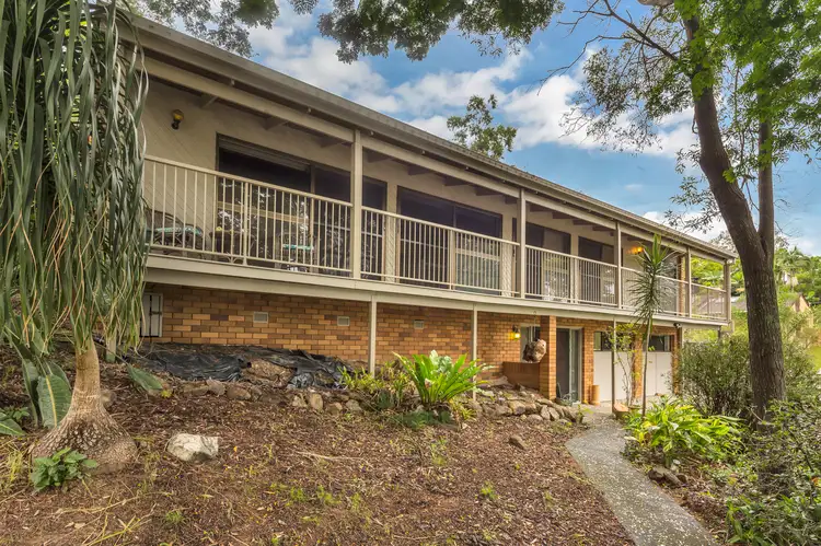 1 Pilin Place, Chapel Hill QLD 4069