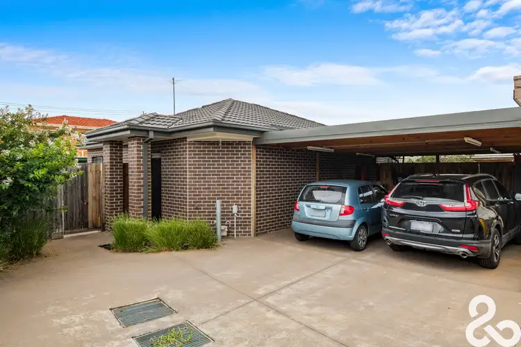 Main view of Homely unit listing, 2/6 Palm Street, Thomastown VIC 3074