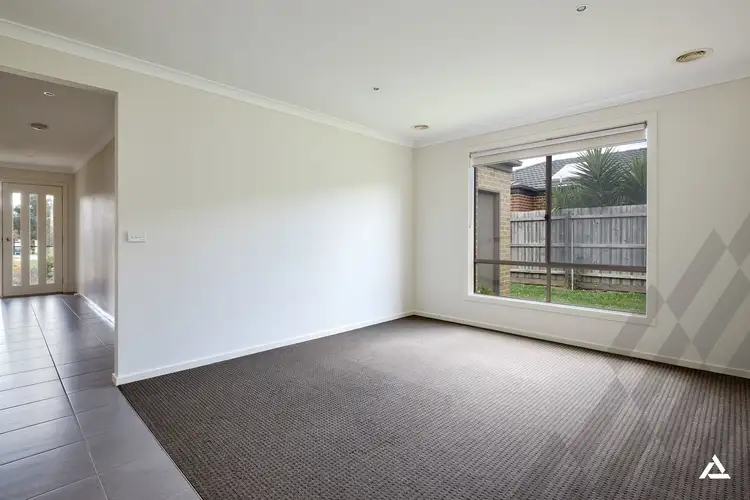 Fourth view of Homely house listing, 16 Shakespeare Court, Drouin VIC 3818