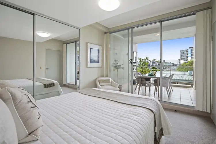 Sixth view of Homely unit listing, B39/31-37 Pacific Parade, Dee Why NSW 2099