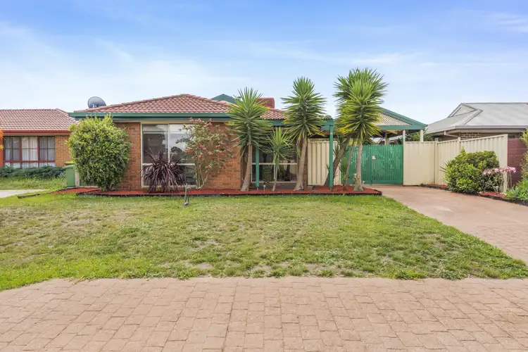 6 Stanford Court, Sunbury VIC 3429