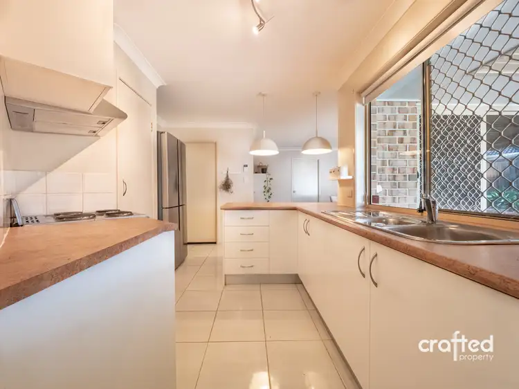 Sixth view of Homely house listing, 30 Benjamina Circuit, Regents Park QLD 4118