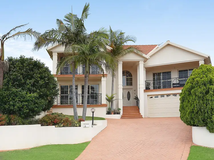 12 Maxwell Close, Illawong NSW 2234