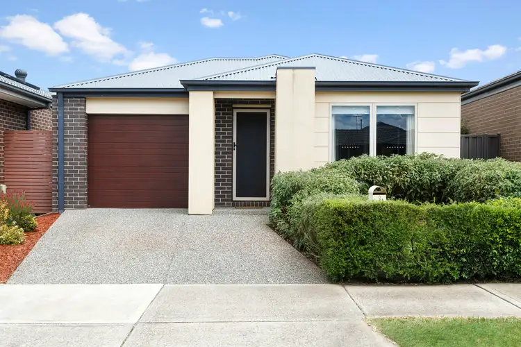 Main view of Homely house listing, 8 Risdon Chase, Wollert VIC 3750