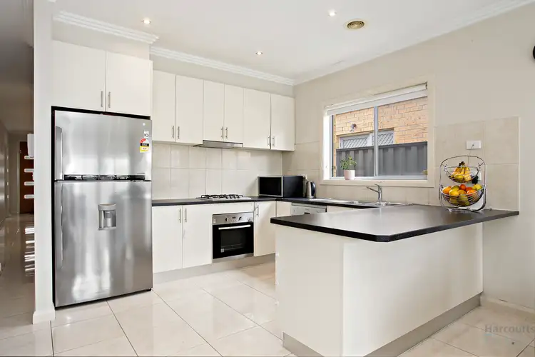 Second view of Homely house listing, 32 Daymar Circuit, Craigieburn VIC 3064